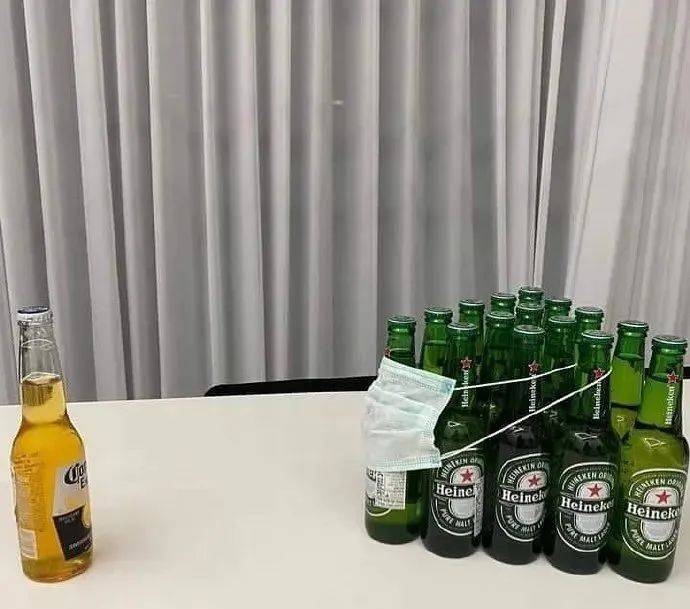 “自杀式”新品,茶颜悦色把我劝退了。。。