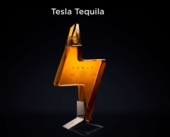 特斯拉出圣诞毛衣了,一分钟售罄