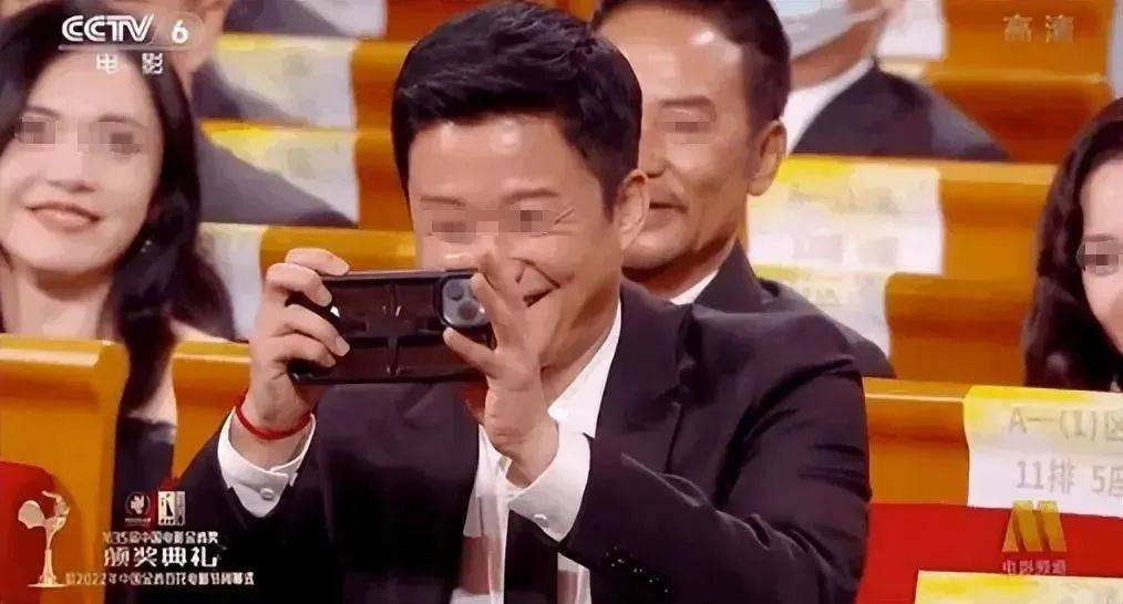 吴京未受iPhone事件影响？明星代言并非如此简单！