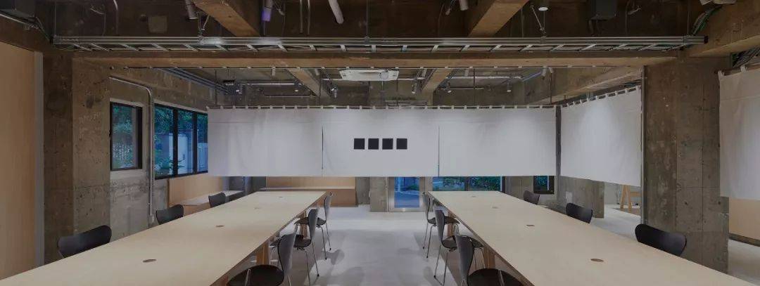 比原研哉还极简?佐藤可士和新作“三角饭团”logo设计引争议,网友:这玩意儿在国内能过审?