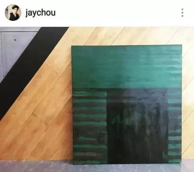 蔡康永开“冤种”艺术展，周杰伦一口气买3张？批发进货式购买，引粉丝不解！网友：看不懂啊，这也算艺术品？
