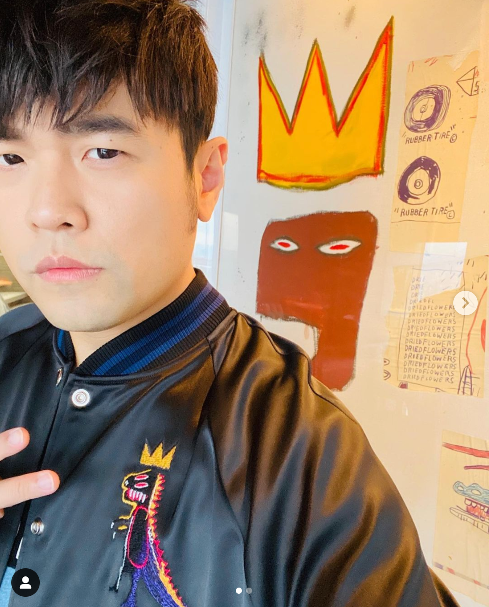蔡康永开“冤种”艺术展，周杰伦一口气买3张？批发进货式购买，引粉丝不解！网友：看不懂啊，这也算艺术品？
